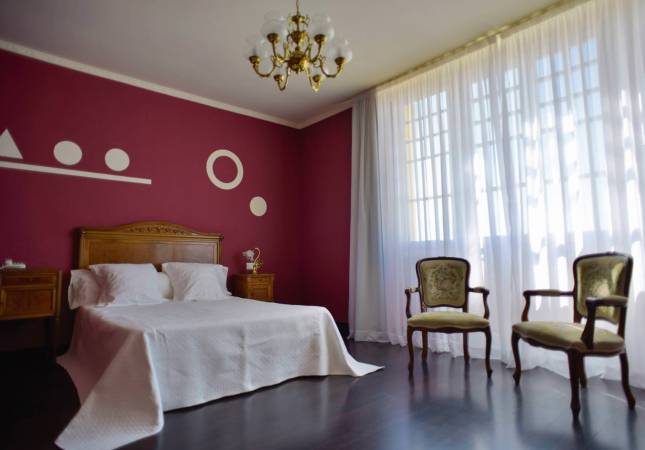 Las mejores habitaciones en Hotel Balneario Palacio de las Salinas. Disfruta  nuestra oferta en Valladolid